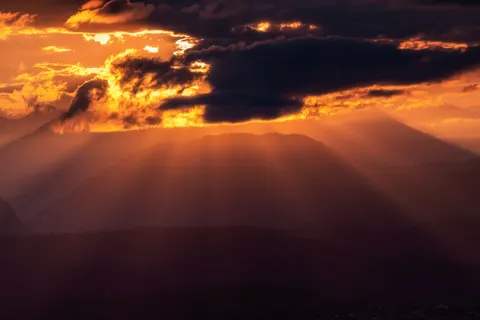 Sunset Mountains 4K Wallpaper · sunset · 3840×2560