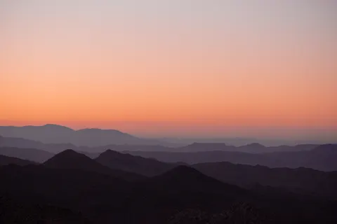 Sunset Mountains 4K Wallpaper · sunset · 3840×2560