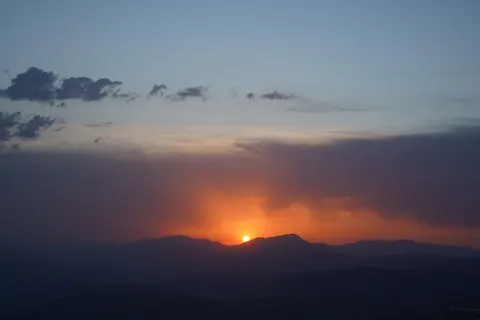 Sunset Mountains 4K Wallpaper · sunset · 3840×2560