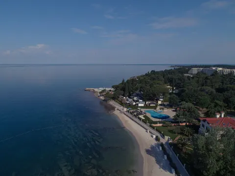 Aerial Coastline 4K Wallpaper · aerial · 3840×2880