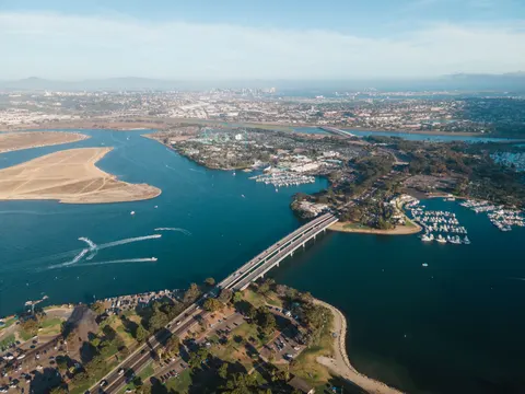 Aerial Coastline 4K Wallpaper · aerial · 3840×2880
