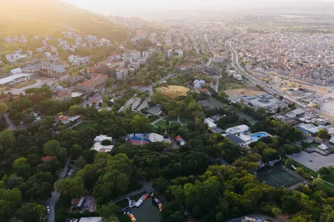 Stadt aus der Luft 4K Hintergrundbild · aerial · 3840×2560
