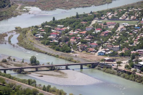 Aerial River 4K Wallpaper · aerial · 3840×2560