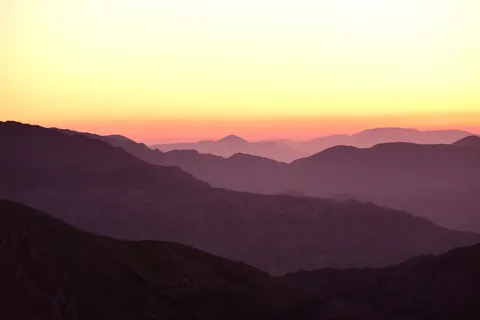 Mountain Range 4K Wallpaper · mountains · 3840×2563