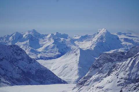 Winter Mountains 4K Wallpaper · winter · 3840×2560