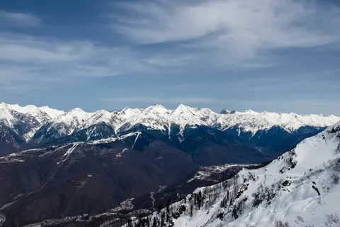 Winter Mountains 4K Wallpaper · winter · 3840×2560