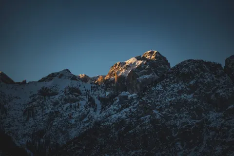 산맥 4K 배경화면 · mountains · 3840×2560