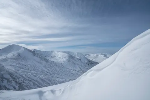 Winter Mountains 4K Wallpaper · winter · 3840×2561