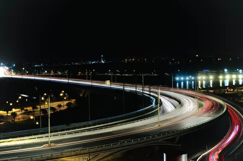 Light Trails 4K Wallpaper · city · 3840×2559