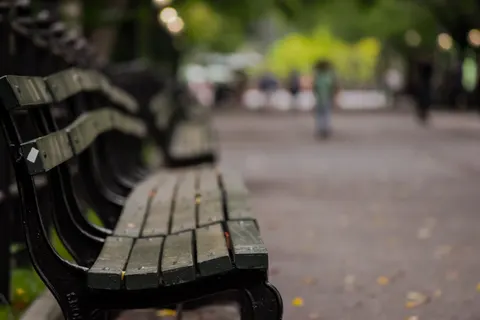 Autumn Park 4K Wallpaper · autumn · 3840×2560