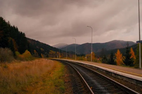 Autumn Mountains 4K Wallpaper · autumn · 3840×2560