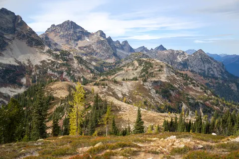 Autumn Mountains 4K Wallpaper · autumn · 3840×2560