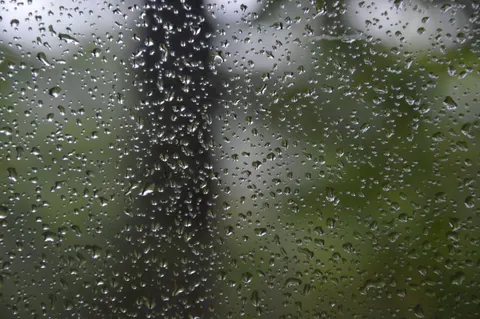 Regentropfen 4K Hintergrundbild · nature · 3840×2553