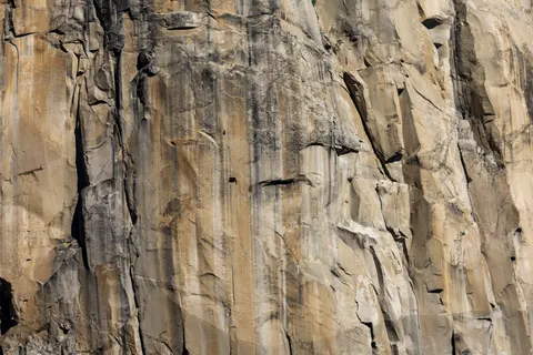 Stone Wall 4K Wallpaper · textures · 3840×2560