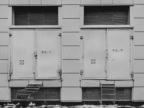 Server Room 4K Wallpaper · technology · 3840×2880
