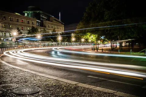 Light Trails 4K Wallpaper · city · 3840×2560