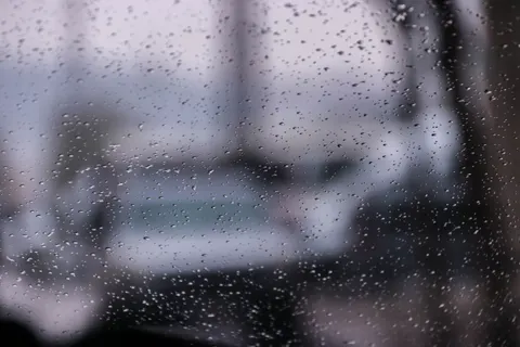 雨滴 4K壁纸 · nature · 3840×2560