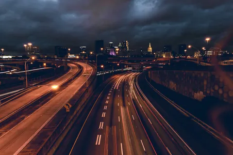 Light Trails 4K Wallpaper · city · 3840×2563