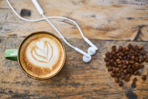 Coffee 4K Wallpaper · food · 3840×2561