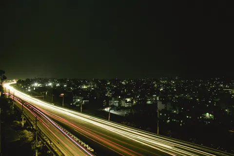 Lichtsporen 4K-achtergrond · city · 3840×2560