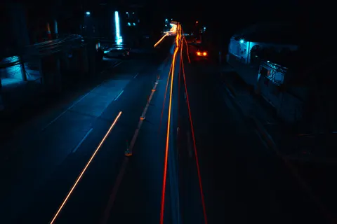 Light Trails 4K Wallpaper · city · 3840×2560