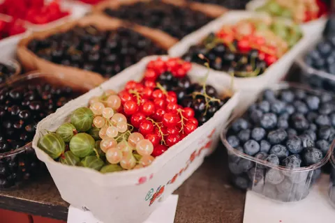 Fresh Fruit 4K Wallpaper · food · 3840×2561