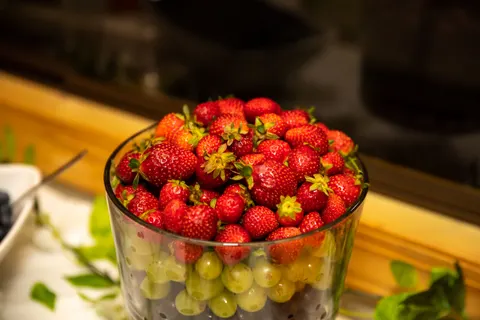 Fresh Fruit 4K Wallpaper · food · 3840×2560