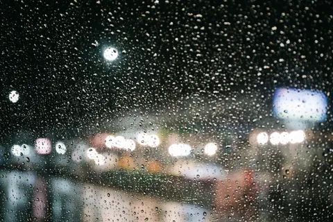 雨滴 4K壁纸 · nature · 3840×2560