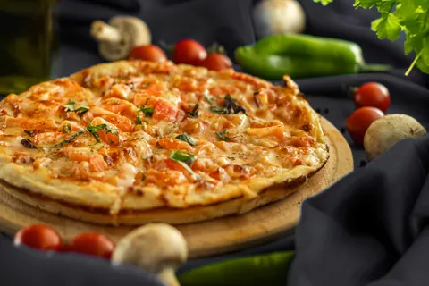 Pizza 4K Wallpaper · food · 3840×2560