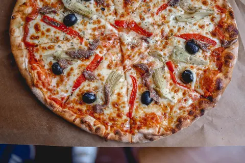 Pizza 4K Wallpaper · food · 3840×2561