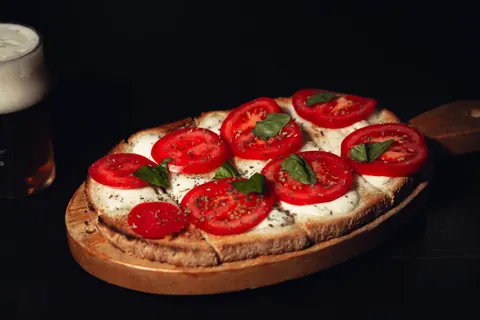 Pizza 4K Wallpaper · food · 3840×2560
