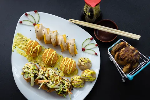 Sushi 4K Wallpaper · food · 3840×2560
