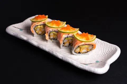 Sushi 4K Wallpaper · food · 3840×2561