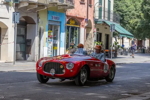 Sports Car 4K Wallpaper · cars · 3840×2560
