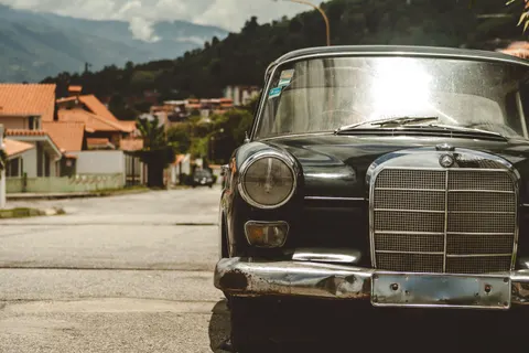 Classic Car 4K Wallpaper · cars · 3840×2560