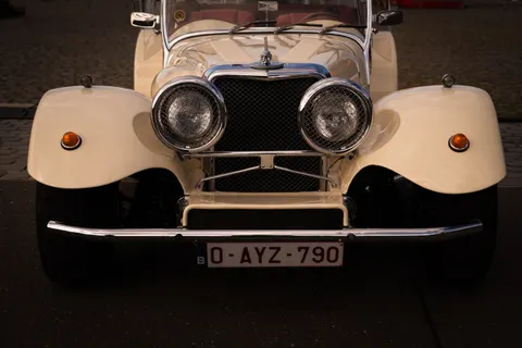 Classic Car 4K Wallpaper · cars · 3840×2560