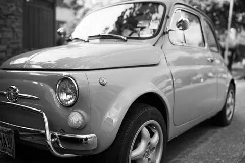 Classic Car 4K Wallpaper · cars · 3840×2560
