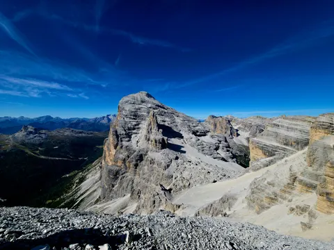 Dolomites 4K Wallpaper · mountains · 3840×2880