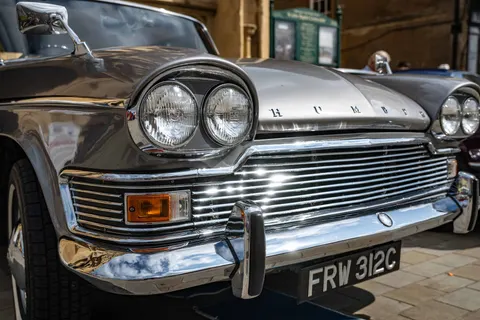 Classic Car 4K Wallpaper · cars · 3840×2560