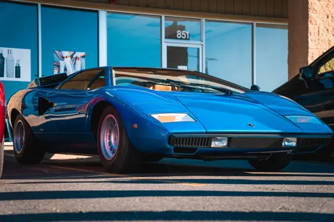 Supercar 4K Wallpaper · cars · 3840×2560