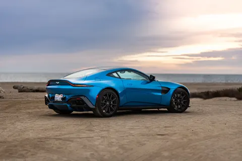 Supercar 4K Wallpaper · cars · 3840×2563
