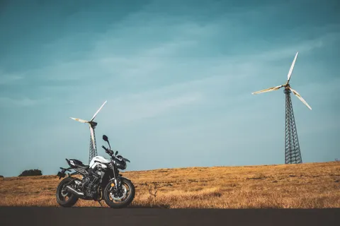 Motorcycle 4K Wallpaper · cars · 3840×2560