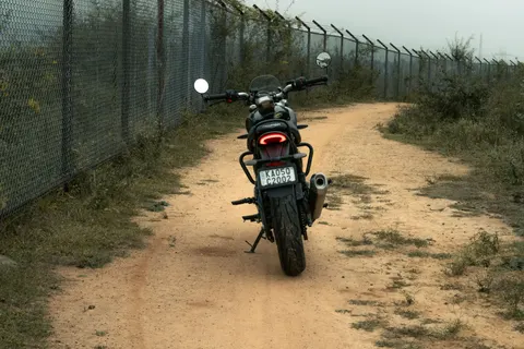 Motorcycle 4K Wallpaper · cars · 3840×2560