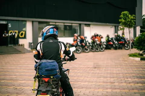 Motorcycle 4K Wallpaper · cars · 3840×2560