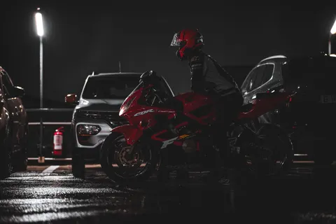 Motorcycle 4K Wallpaper · cars · 3840×2556