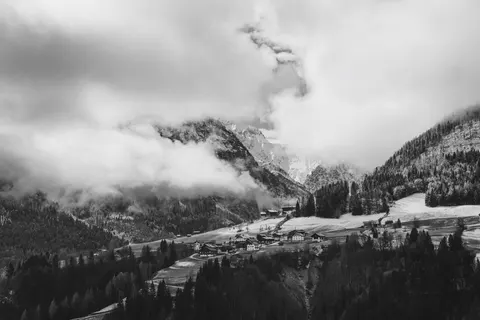 Dolomites 4K Wallpaper · mountains · 3840×2560
