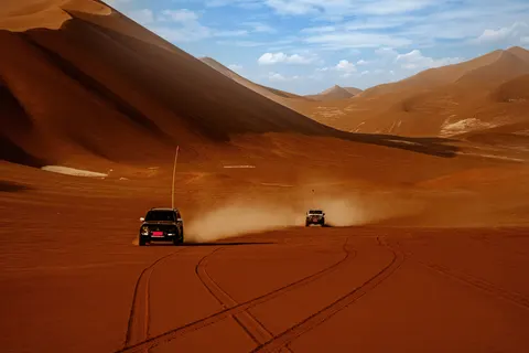 Off-Road 4K Wallpaper · cars · 3840×2560