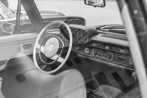 Car Interior 4K Wallpaper · cars · 3840×2560
