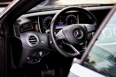Car Interior 4K Wallpaper · cars · 3840×2560