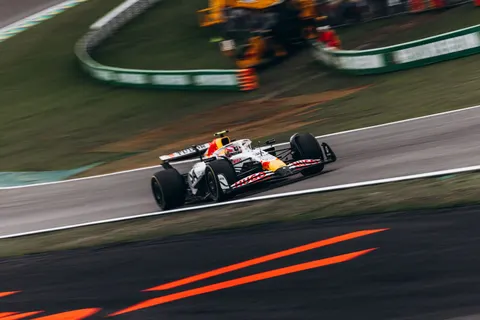 Race Car 4K Wallpaper · cars · 3840×2561